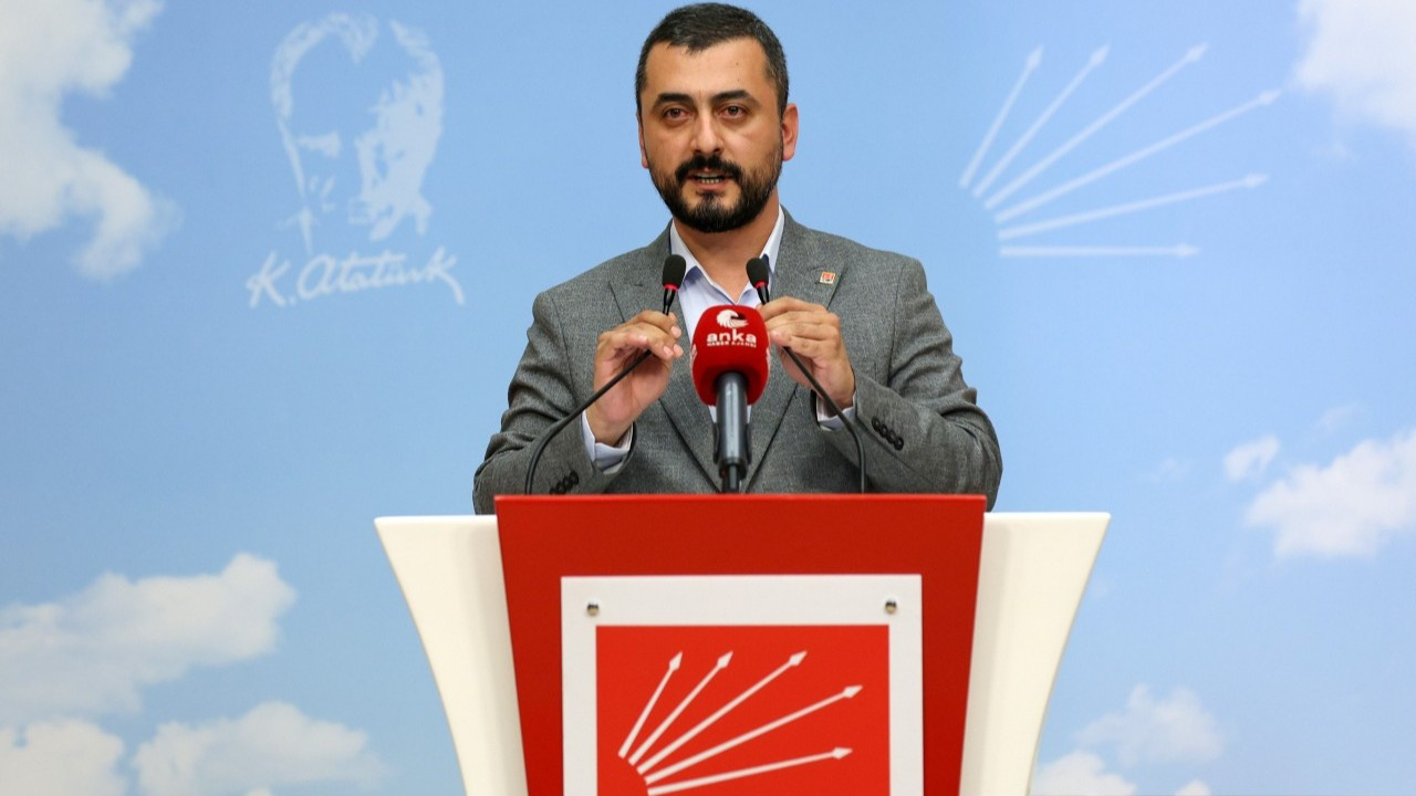 Eski CHP Genel Başkan Yardımcısı Eren Erdem: Aktif politika hayatımı sonlandırdım