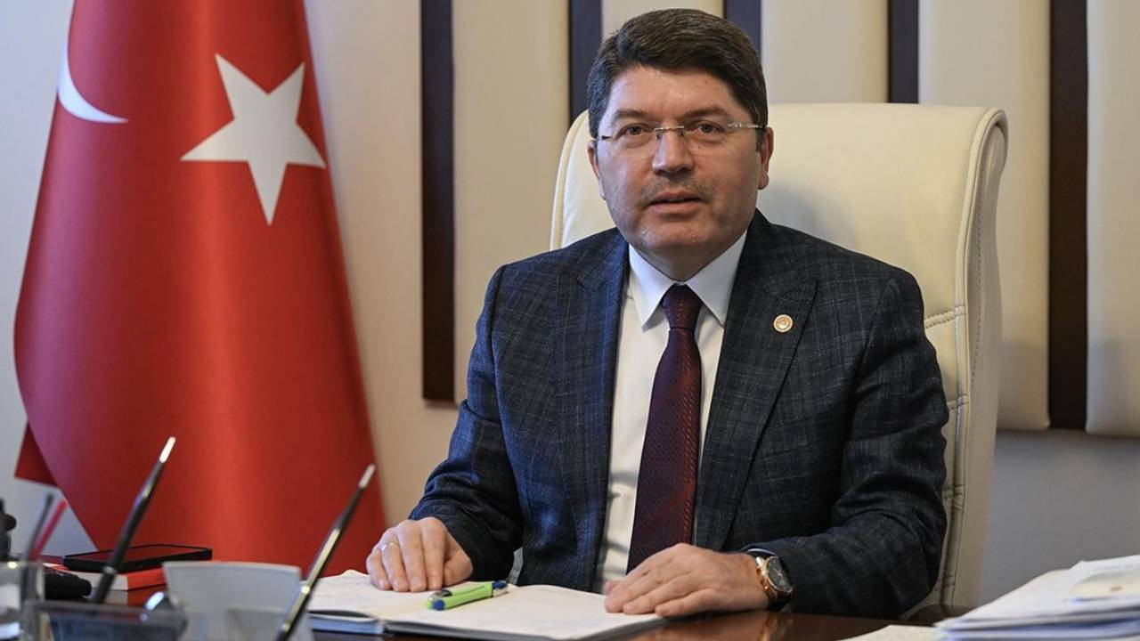 Son dakika… Adalet Bakanı Tunç’tan CHP açıklaması: Kongrenin iptal kararına itiraz yolu açıktır Son dakika… Adalet Bakanı Tunç’tan CHP açıklaması: Kongrenin iptal kararına itiraz yolu açıktır